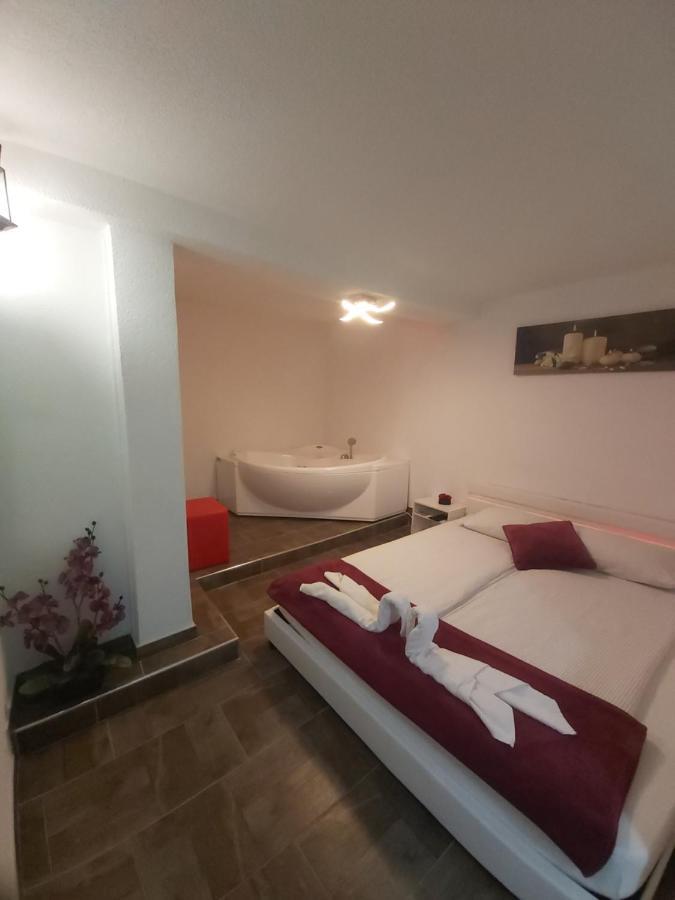 Rooms Panda Maribor Eksteriør bilde