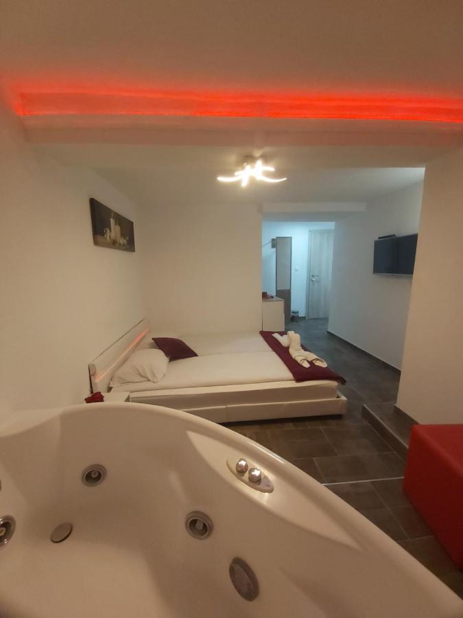 Rooms Panda Maribor Eksteriør bilde