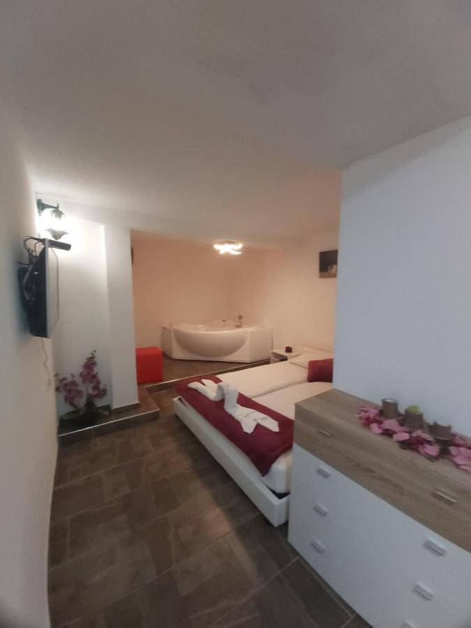 Rooms Panda Maribor Eksteriør bilde